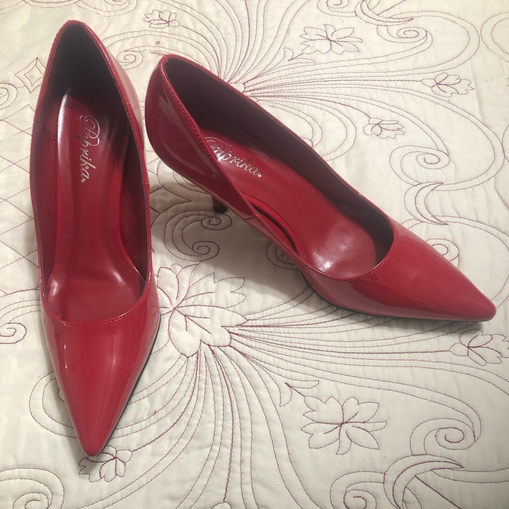 Red Pump